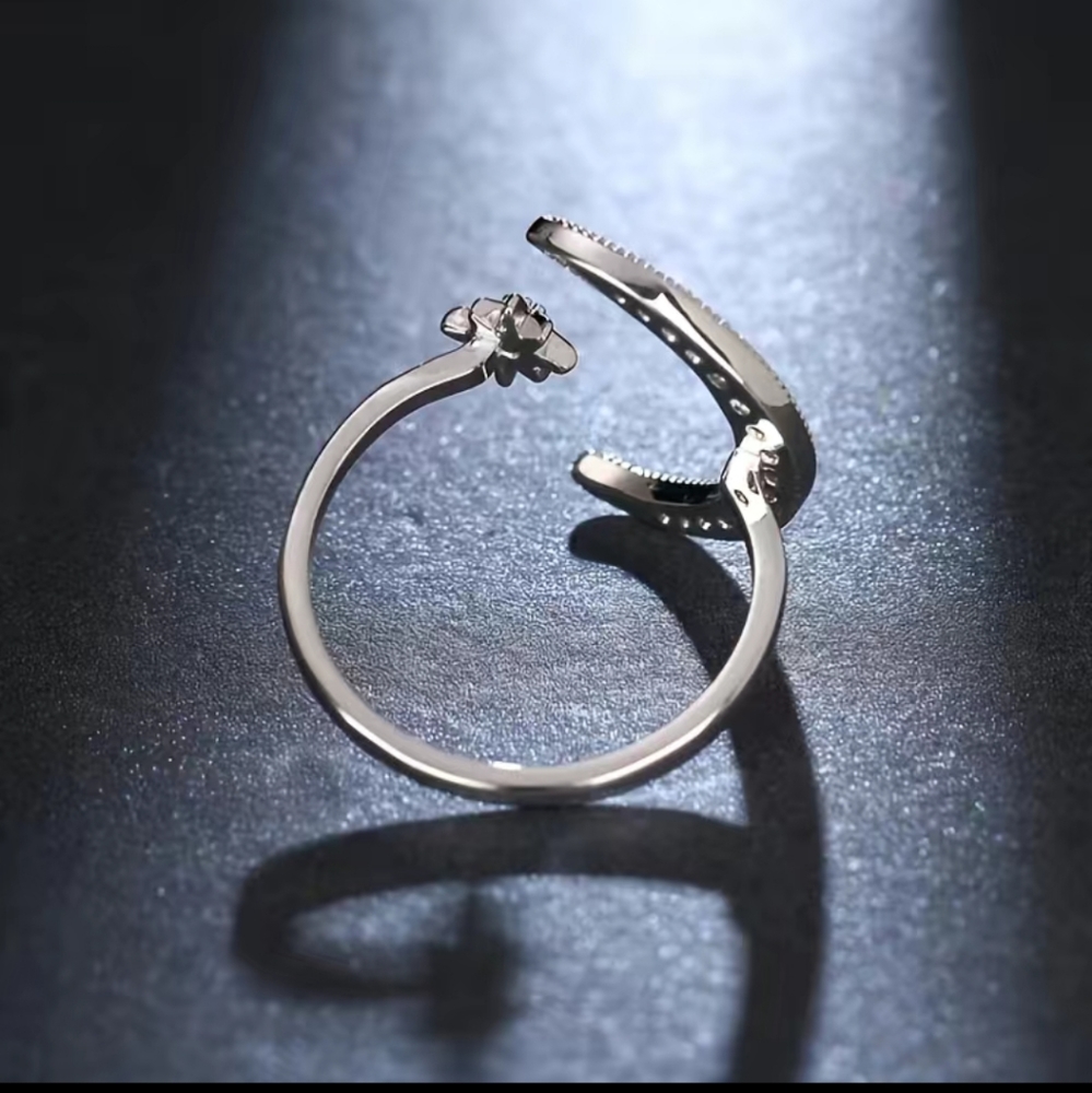Star and Moon ring (ROSE GOLD) - Picture 3 of 6